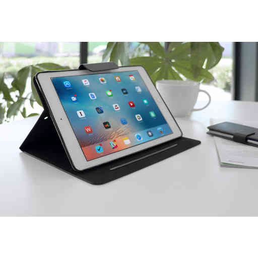 Mobiparts Classic Folio Case Apple iPad 10.2 (2019/2020/2021) Black