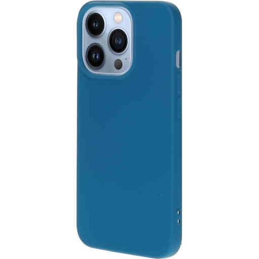 Mobiparts Silicone Cover Apple iPhone 13 Pro Blueberry Blue