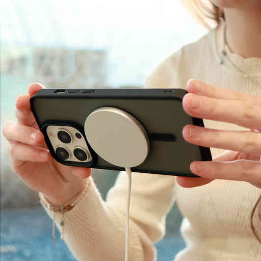 Mobiparts Wireless MagSafe Compatible Charger 15W Flat White