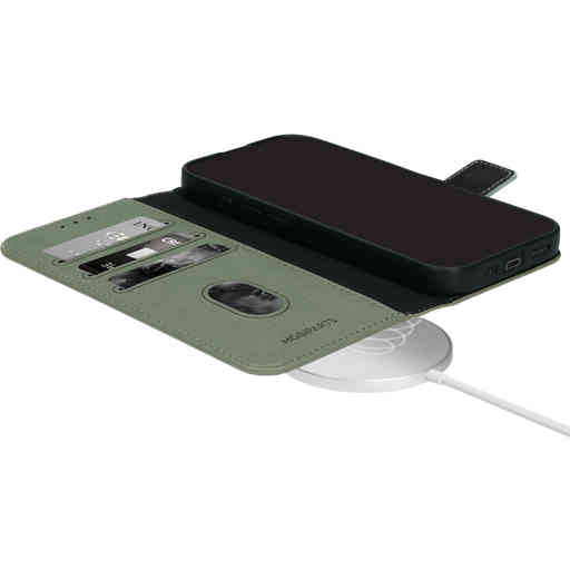 Mobiparts Classic Wallet Case Apple iPhone 17 Pro Max Stone Green (MagSafe Compatible)