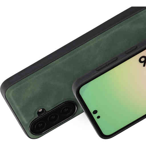 Mobiparts Classic  Backcover Samsung Galaxy A56 Emerald Green (MagSafe Compatible)