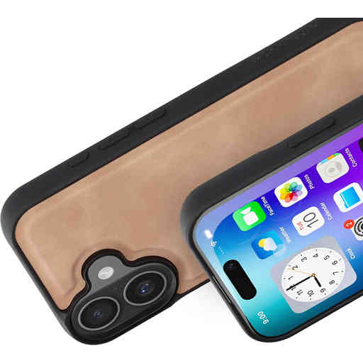 Mobiparts Classic  Backcover Apple iPhone 17 Moonstone Beige (MagSafe Compatible)