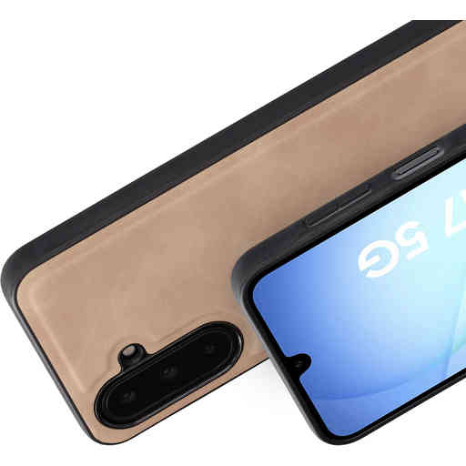 Mobiparts Classic  Backcover Samsung Galaxy A17 Moonstone Beige (MagSafe Compatible)